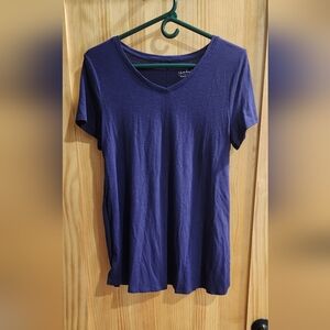 Short sleeve v-neck with side zip Nursing Maternity T Shirt; Navy